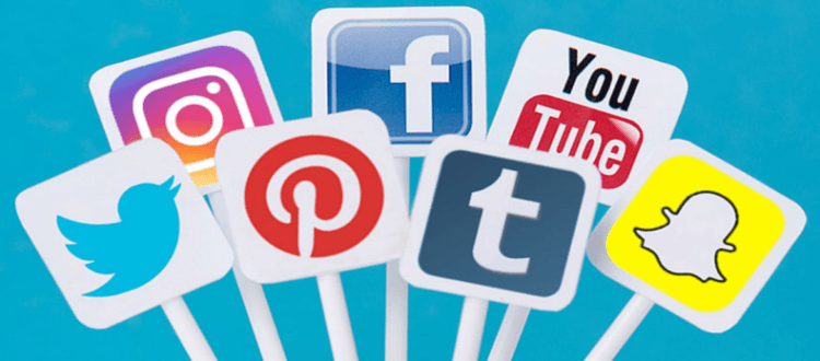 ENGLISH USAGE IN SOCIAL MEDIA